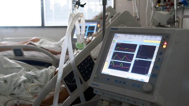 Nuevo-pico-de-ocupaciC3B3n-de-camas-de-terapia-intensiva-en-la-ciudad-de-Buenos-Aires-862