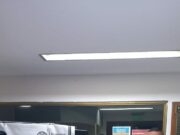 Persecución y dos detenidos por robar a mano armada un auto