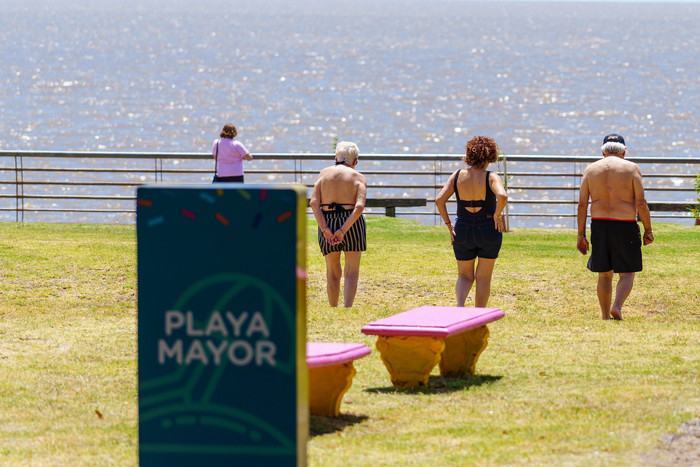 Buenos Aires Playa al al aire libre en la Ciudad y cargado de ...