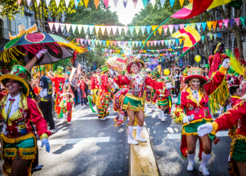 Vuelve-el-Carnaval-a-los-barrios-portenos