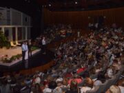La ciudad homenajeo a las mujeres en una noche tropical en el Teatro San Martín