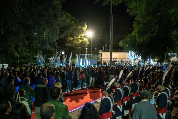 40C2B0-aniversario-de-Malvinas-la-Ciudad-realizC3B3-una-nueva-Marcha-de-las-Antorchas