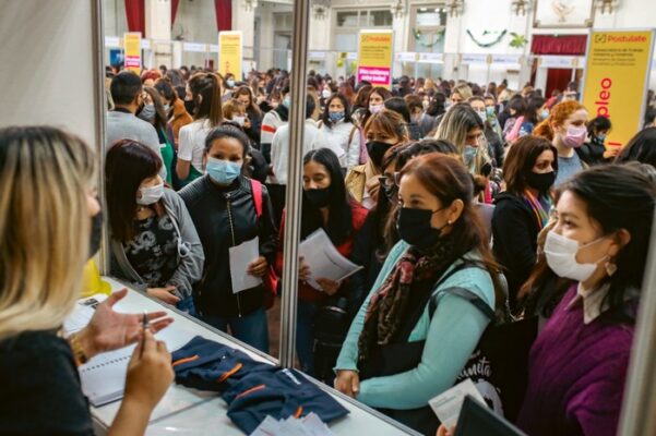 Con-250-vacantes-laborales-activas-llega-la-segunda-ediciC3B3n-de-Expo-Empleo-Barrial