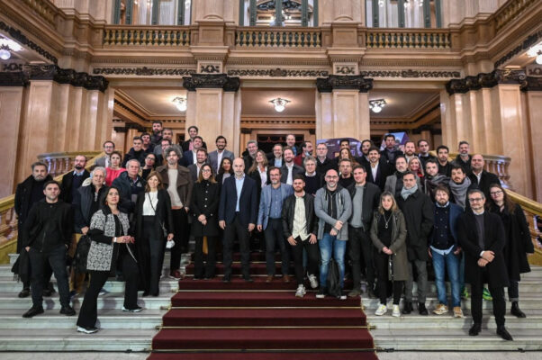 RodrC3ADguez-Larreta-presentC3B3-BA-ProducciC3B3n-Internacional-Queremos-que-se-filme-mC3A1s-y-se-genere-mC3A1s-trabajo-en-la-Ciudad