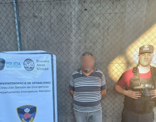 Se hizo pasar por chofer de plataforma, una mujer lo descubrió y fue detenido: estaba prófugo por abuso sexual