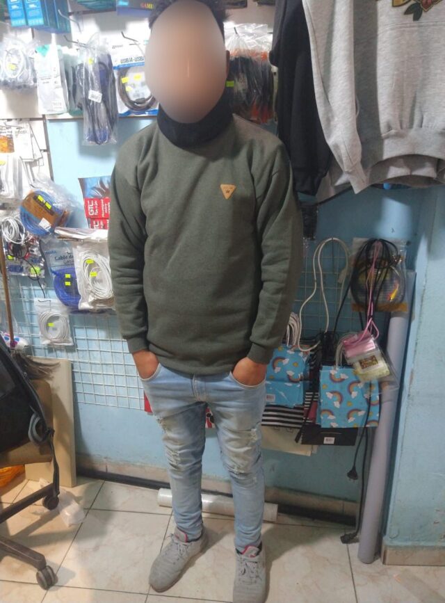 La-Policia-de-la-Ciudad-recupero-celulares-robados-en-el-Barrio-31