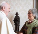 Una consagrada argentina y dos religiosas miembros del Dicasterio para los Obispos