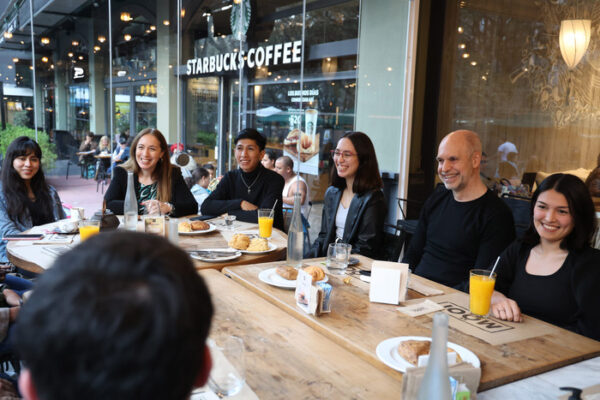 RodrC3ADguez-Larreta-participC3B3-de-un-encuentro-con-beneficiarios-del-Plan-Empleo-Joven