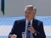 ALBERTO FERNÁNDEZ HIZO ENTREGA DE LIBROS Y CRITICÓ LA POLÍTICA EDUCATIVA DEL GOBIERNO DE MACRI