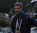 Emoción por regreso de soldados liberados por Rusia