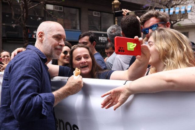 Rodriguez-Larreta-participo-de-la-Fiesta-de-la-Empanada