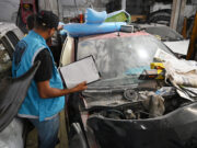 Clausuran un taller mecánico luego de encontrar un auto con pedido de secuestro