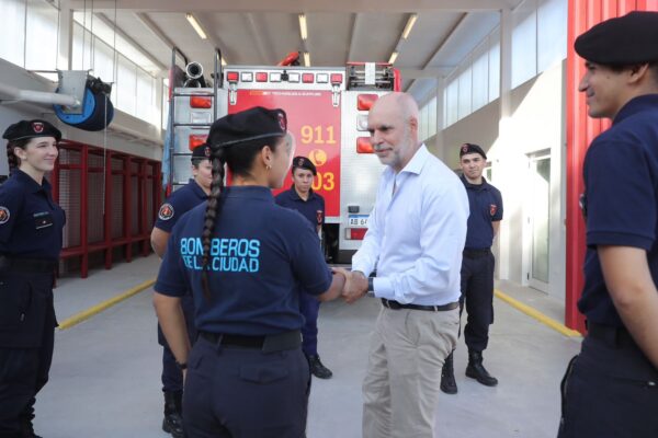 RodrC3ADguez-Larreta-presentC3B3-los-proyectos-de-seguridad-de-la-Ciudad
