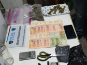 Detienen a una mujer que vendía marihuana cerca de una escuela en el barrio de Belgrano