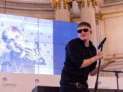 La Legislatura Porteña distinguió al artista Dillom como Personalidad destacada