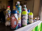 Campaña “Julio sin Plástico” estara recibiendo botellas de amor