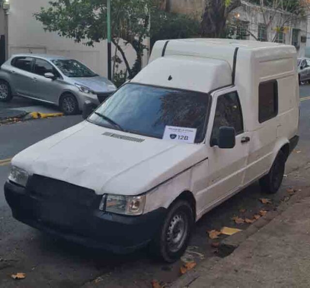 Ladron-de-autos-detenido-infraganti-en-Villa-Pueyrredon