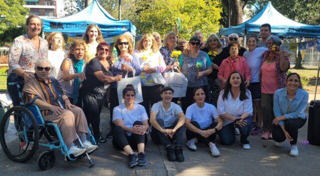 Las-personas-mayores-podran-festejar-sus-cumpleanos-en-las-Estaciones-Saludables