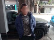 Increible! Llevó a un hombre en situación de calle a dormir a su casa y lo asalto