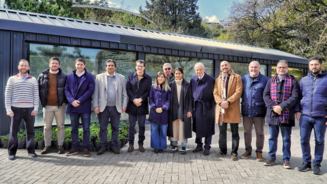 La-Ciudad-inauguro-su-primer-vivero-in-vitro-que-ayudara-a-combatir-el-Cambio-Climatico