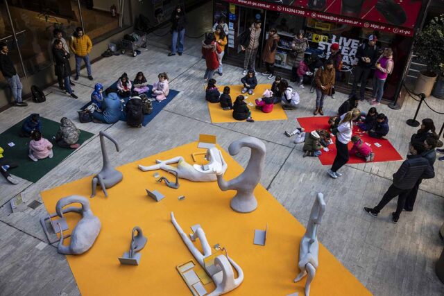 Mas-de-10-mil-personas-asistieron-a-la-cuarta-edicion-del-arte-contemporaneo-en-la-Ciudad