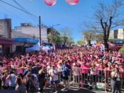 Caminata Rosa en Villa Lugano