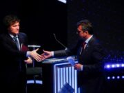 SE SORTEARON LOS ROLES PARA EL DEBATE PRESIDENCIAL ENTRE MASSA Y MILEI