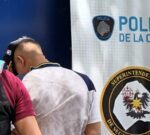 Recuperaron en Recoleta una cadenita robada y se la entregaron a la damnificada