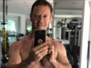 Netflix estrenará “Supersex”, una serie inspirada en la vida de la estrella porno Rocco Siffredi