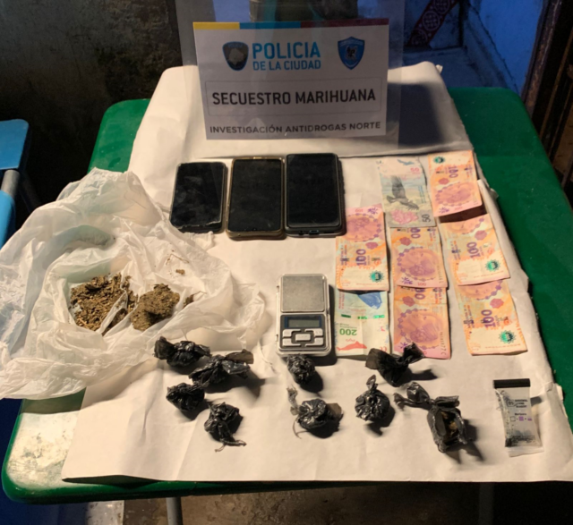 Desarticulan-banda-narco-en-Barrio-Fraga-tres-detenidos-y-el-secuestro-de-fentanilo-cocaina-y-efedrina