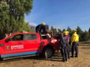 Los Bomberos porteños colaboran en el control y remisión del fuego en Chubut