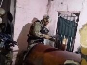 Detienen a una viuda negra y su cómplice en el Barrio Zavaleta