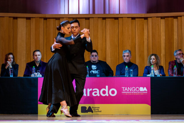 Comienza-la-20C2B0edicion-del-Campeonato-de-Baile-de-la-Ciudad-2024-scaled-1