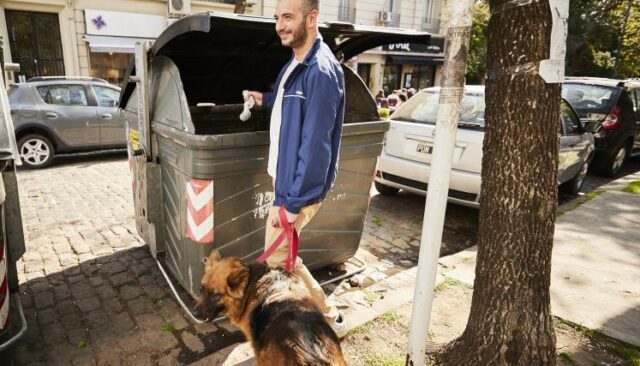 Para-vivir-en-una-Ciudad-mas-limpia-levanta-la-caca-de-tu-perro