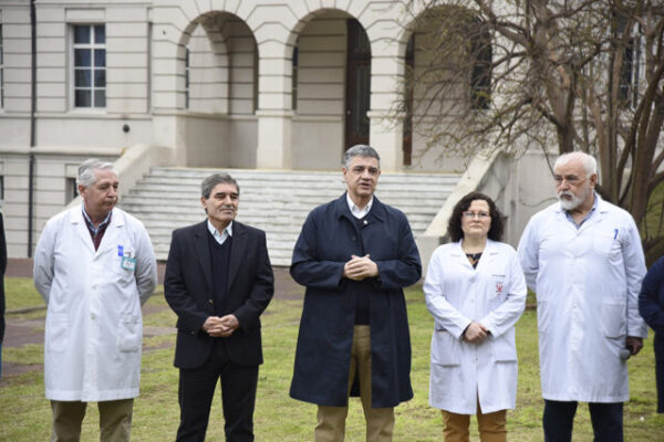 El-Gobierno-porteno-avanza-con-la-campana-integral-de-prevencion-del-dengue-y-el-plan-de-vacunacion-scaled-1