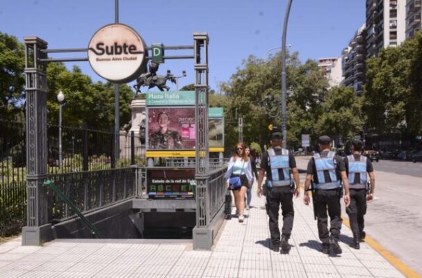 La-Ciudad-celebra-este-jueves-16-nuevas-reuniones-de-Seguridad-en-tu-barrio-en-simultaneo-en-las-comunas-scaled-1