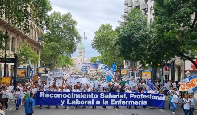 La-Enfermeria-convoca-una-Audiencia-Publica-de-la-Primera-Linea