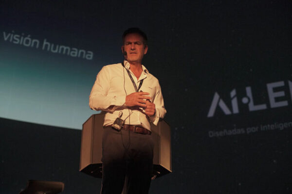 SEDE-DEL-2C2B0-CONGRESO-INTERNACIONAL-SOBRE-VISION-OFTALMOLOGIA-OPTICA-E-INTELIGENCIA-ARTIFICIAL-scaled-1