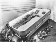 El cuerpo de Thomas Jefferson Souder y su esposa Mary yacen juntos en el mismo ataúd