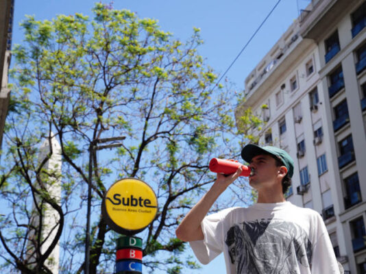 Que-cuidados-tomar-frente-a-las-altas-temperaturas-scaled-1