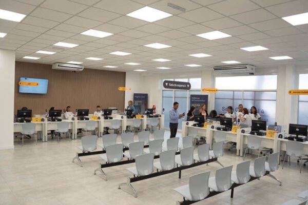La-Ciudad-amplio-el-Punto-de-Atencion-Ciudadana-de-la-Comuna-4-y-reabrio-sus-puertas-con-nuevos-servicios-scaled-1