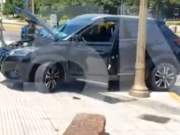 Una mujer perdió el control de su auto y atropelló a una pareja en Recoleta