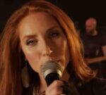 Kelsi Mayne: la fuerza detrás de All or Nothing