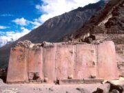 Los monolitos de Ollantaytambo en Perú