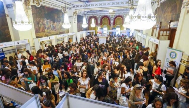 Veni-a-la-segunda-edicion-del-ano-de-Expo-Empleo-Barrial