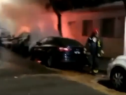 Vecinos de Balvanera en alerta tras un brutal ataque de quemacoches