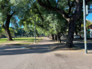 La Ciudad desmanteló en Chacarita una feria ilegal que convivía con puestos habilitados