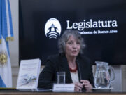 La Legislatura Porteña reconoce un libro sobre mujeres que hicieron historia