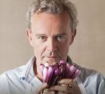 El chef francés Alain Passard, renuncia a la carne y al pescado por una cocina 100% vegetal