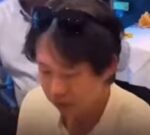 Un hombre terminó tirado en la calle después de probar el curry más picante de Londres